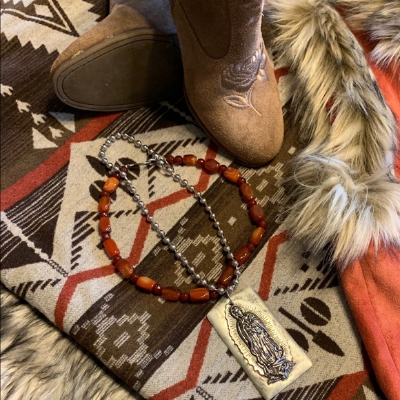 Custom made Amber Stone Necklace - Picture 5 of 5